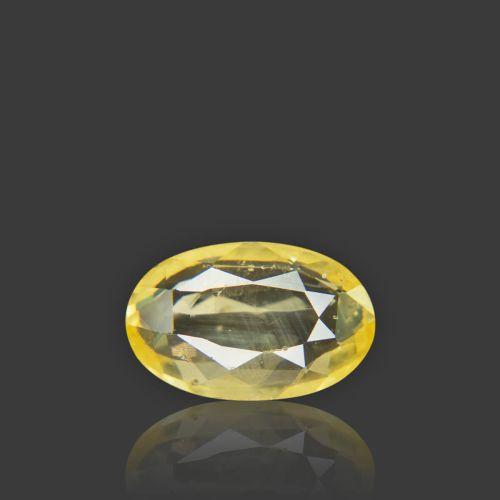 Yellow Sapphire - 3.73 Carat