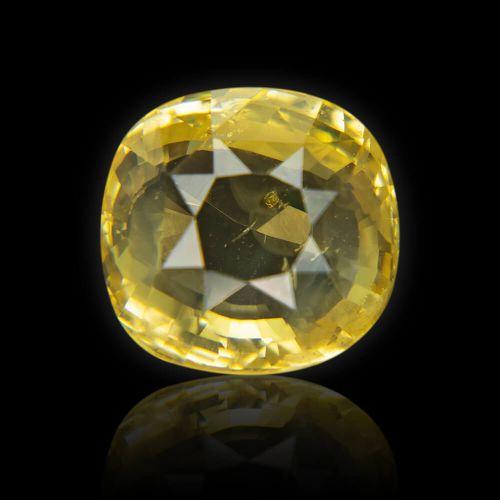 Yellow Sapphire (Pukhraj) Sri Lanka - 5.94 Carat (6.50 Ratti)
