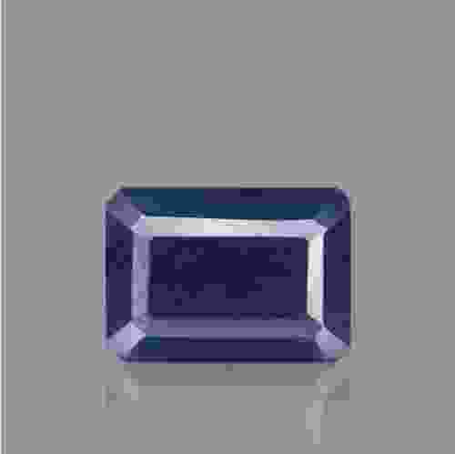 Blue Sapphire - 3.70 Carat