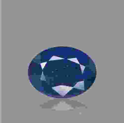 Blue Sapphire - 3.92 Carat