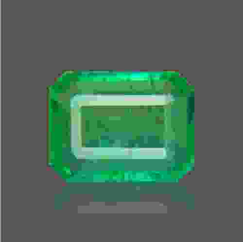 Emerald (Panna) Colombian - 2.70 Carat (3.00 Ratti)