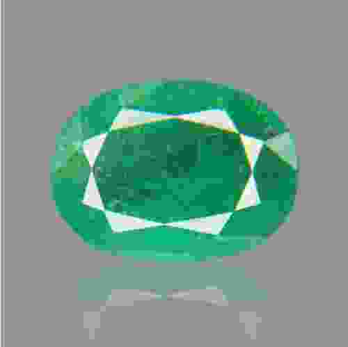 Emerald (Panna) Brazilian - 3.91 Carat (4.40 Ratti)