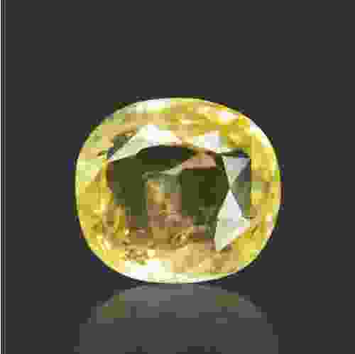 Yellow Sapphire - 7.34 Carat