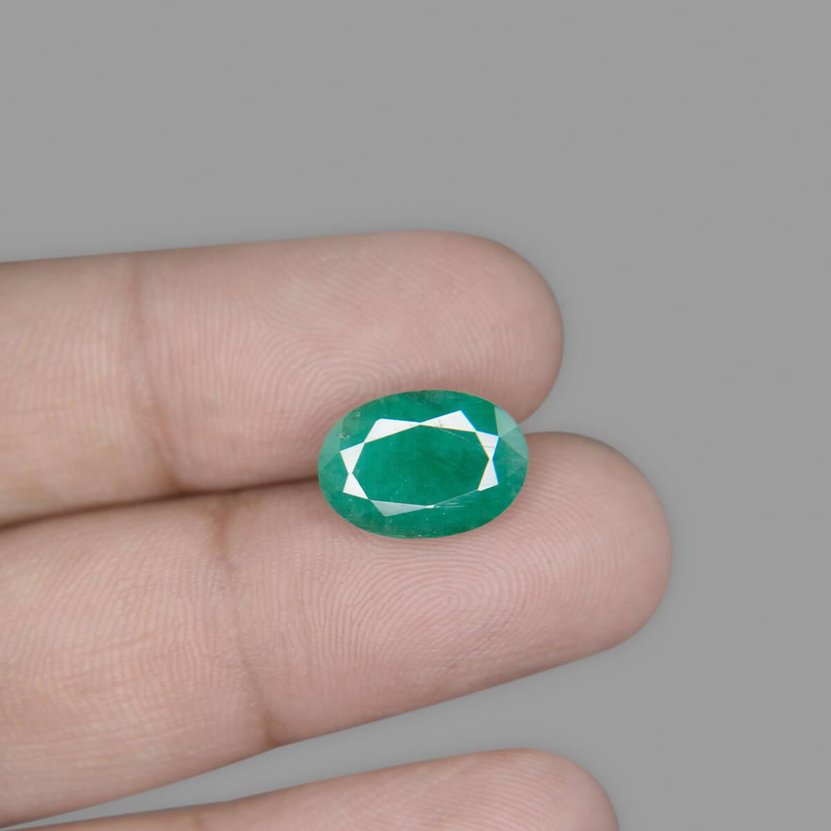 Emerald - 5.51 Carat