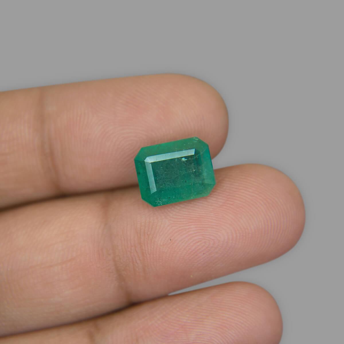 Emerald - 5.63 Carat