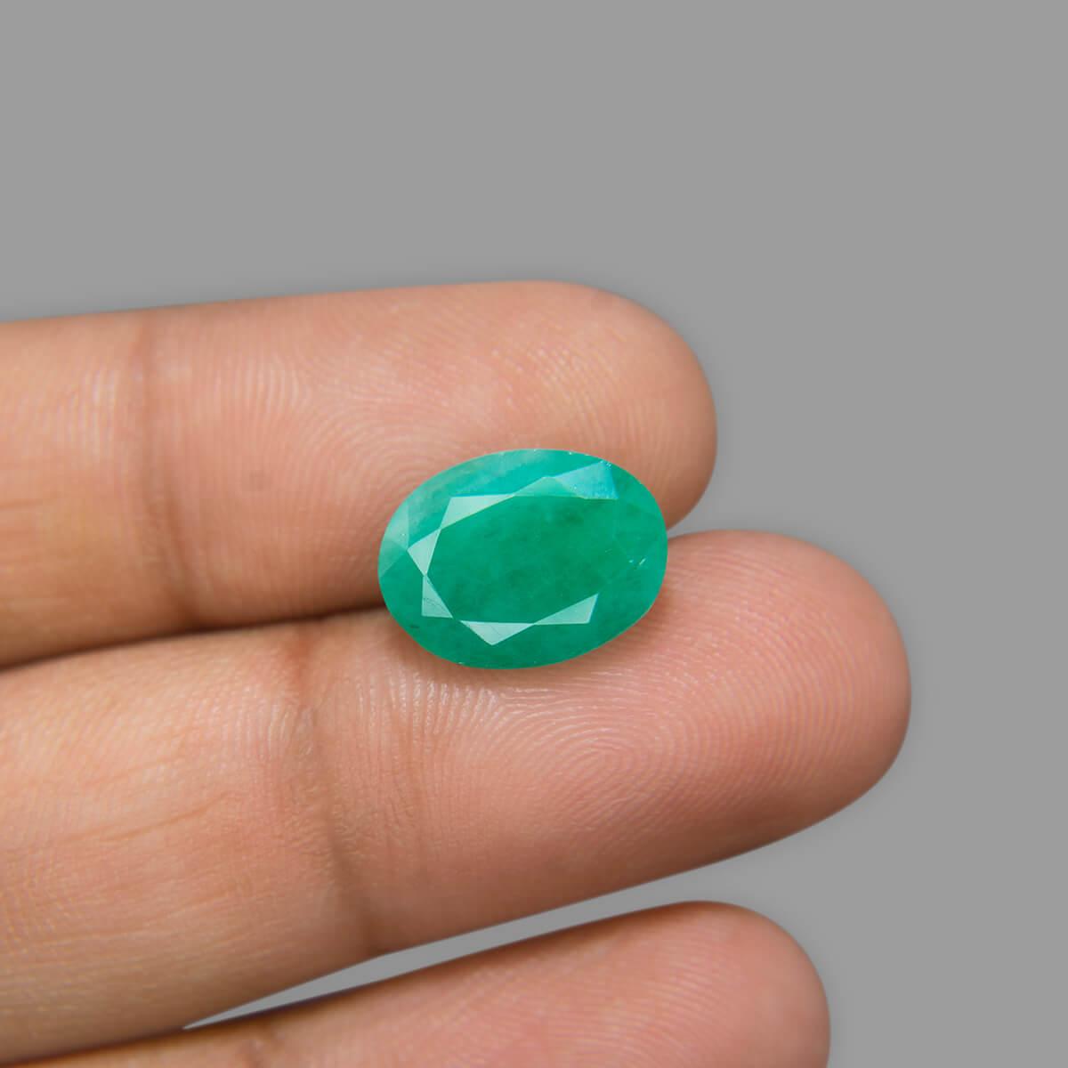 Emerald - 5.40 Carat