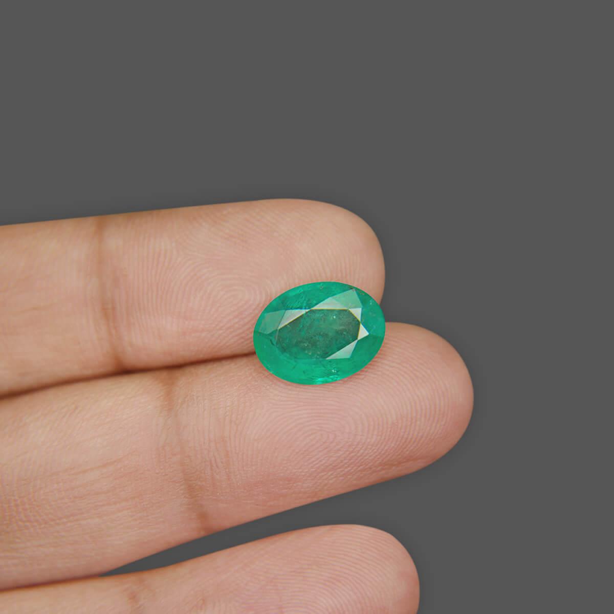 Emerald - 3.88 Carat