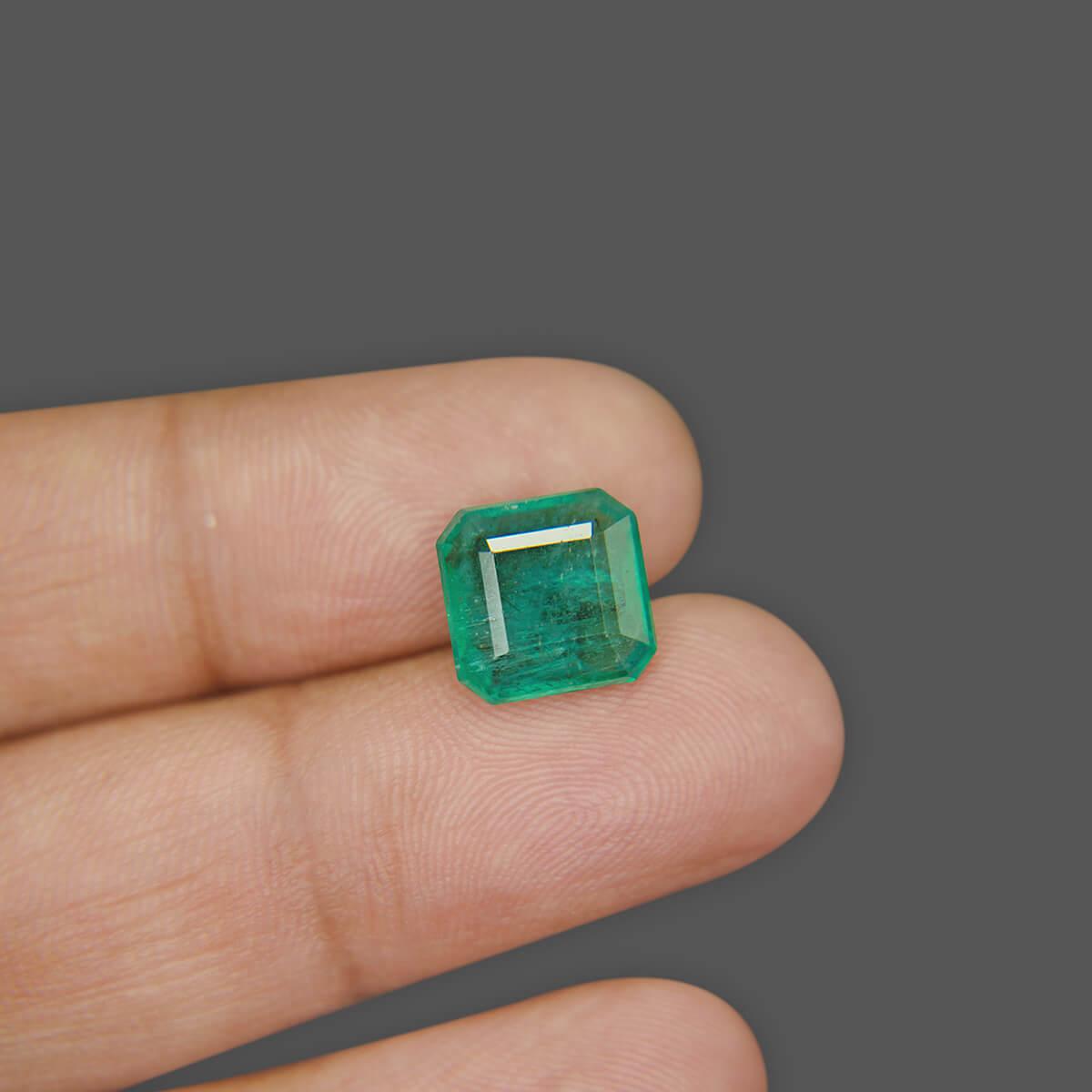 Emerald - 5.24 Carat