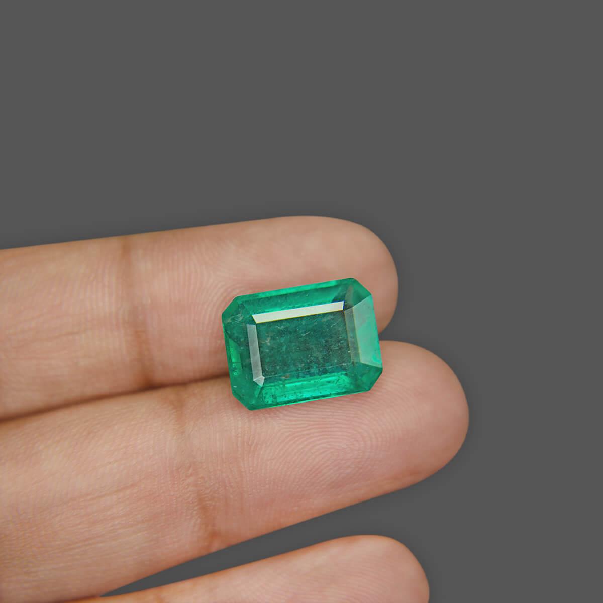 Emerald - 9.50 Carat