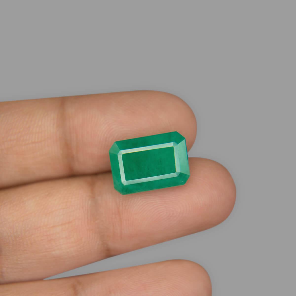 Emerald - 10.18 Carat