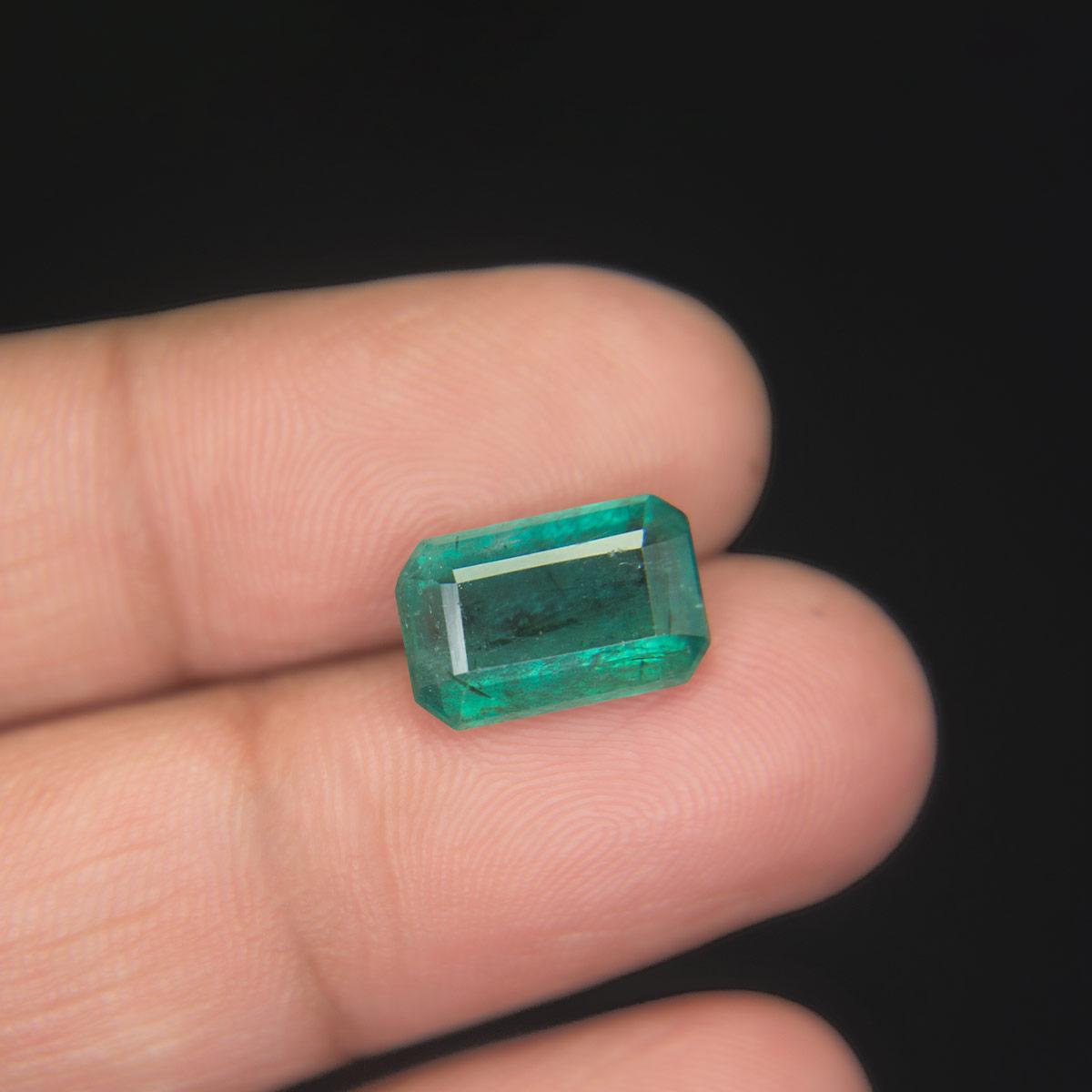 Emerald - 5.28 Carat