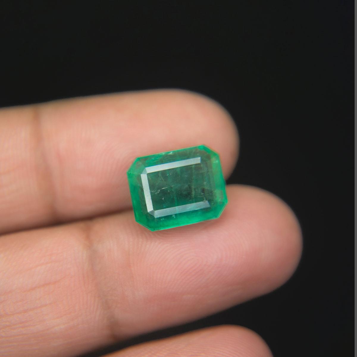Emerald - 8.00 Carat