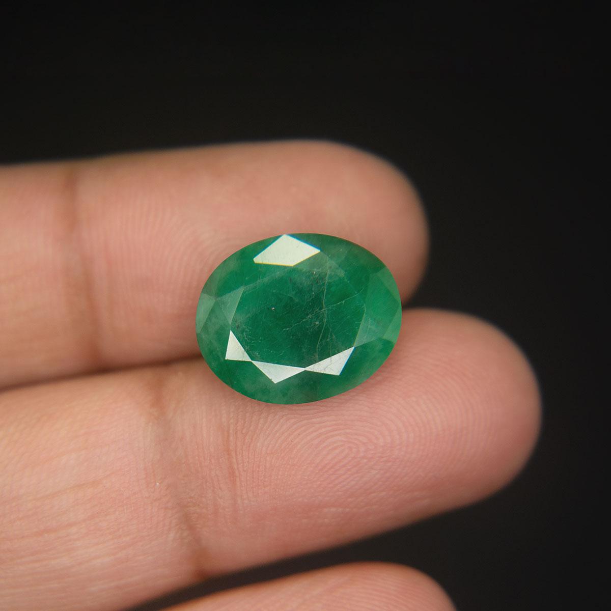 Emerald - 8.09 Carat