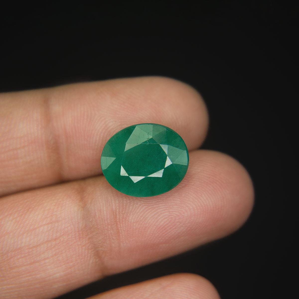 Emerald - 8.09 Carat