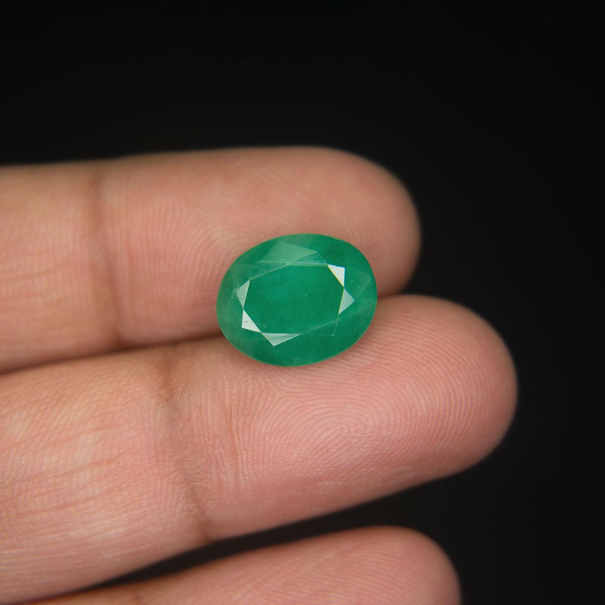 Emerald - 5.84 Carat