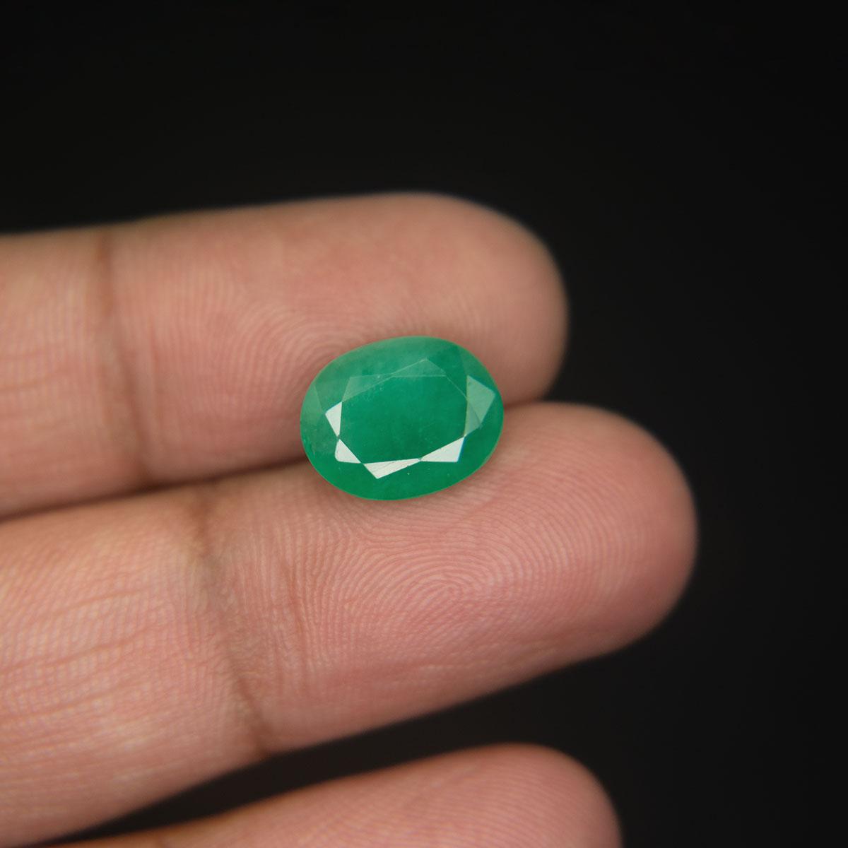 Emerald - 4.33 Carat
