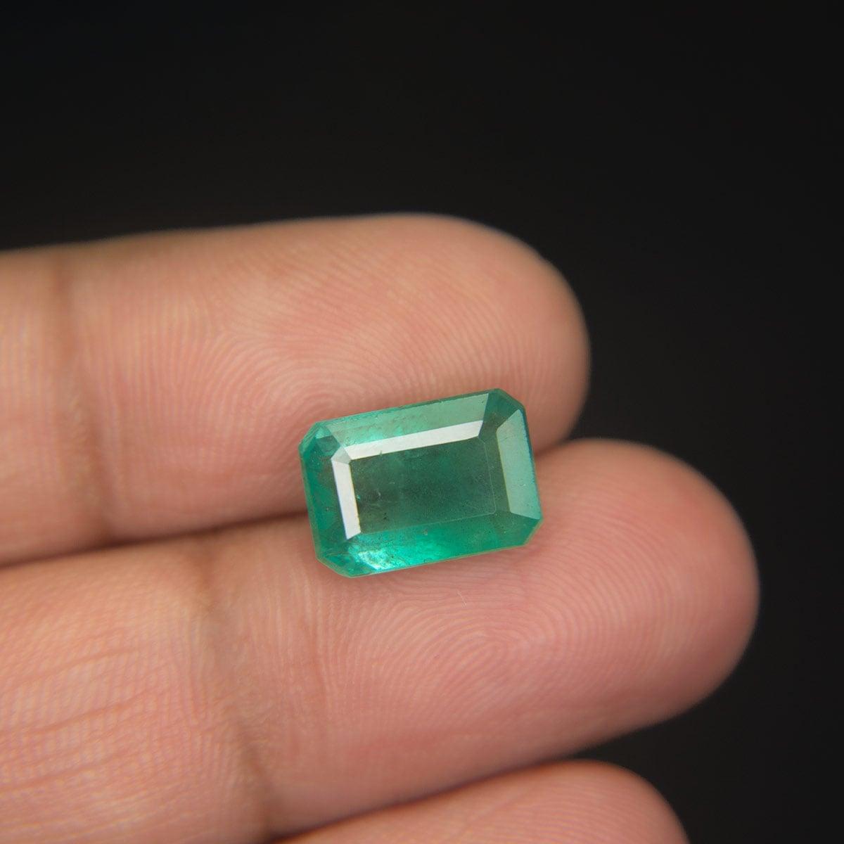 Emerald - 5.30 Carat