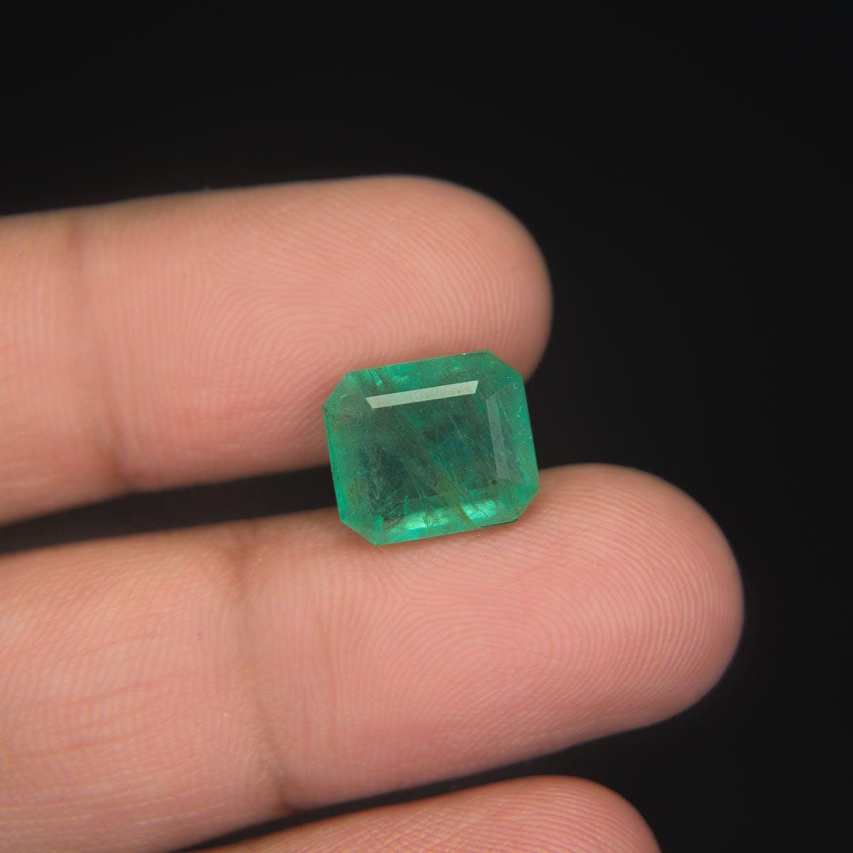 Emerald - 7.67 Carat