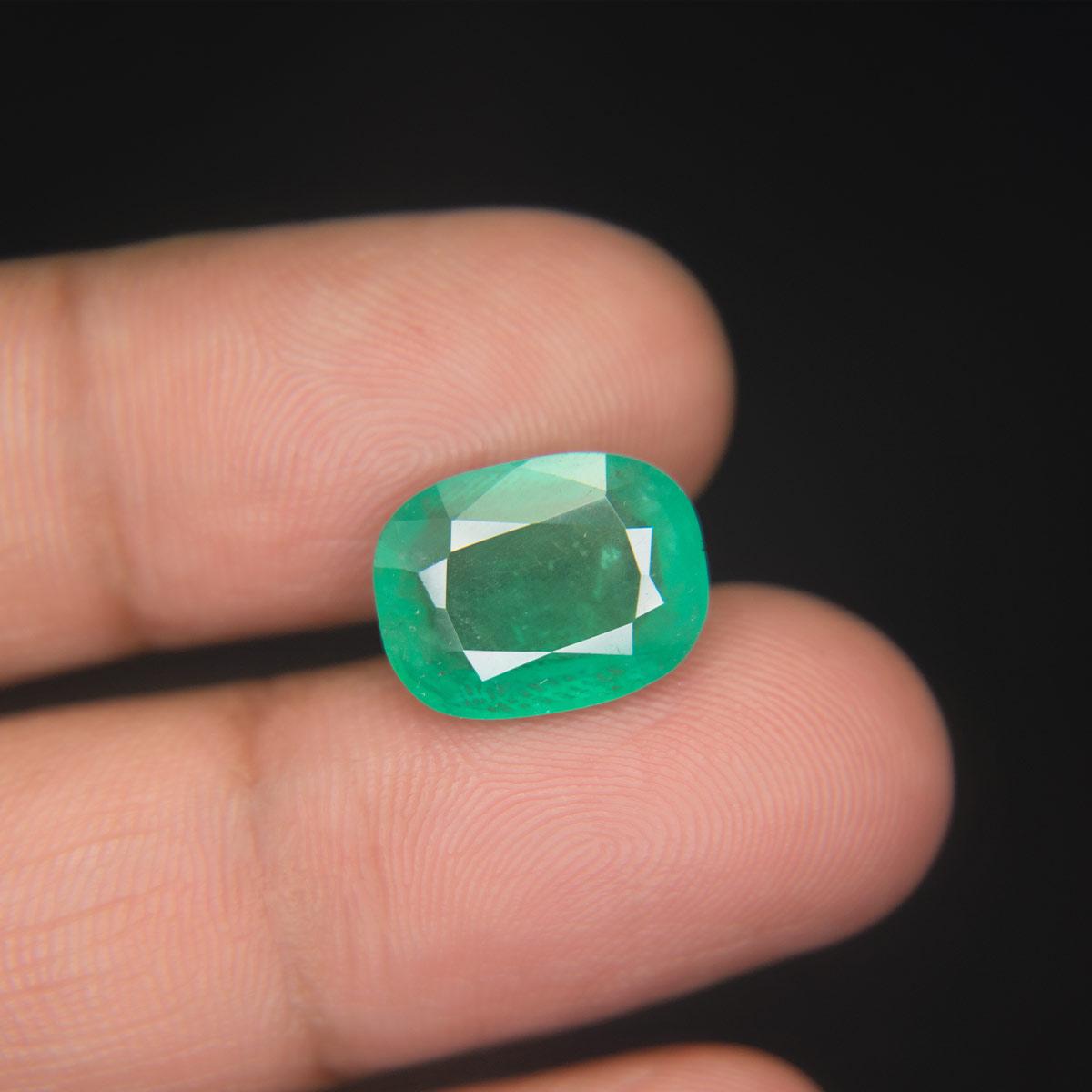Emerald - 6.44 Carat