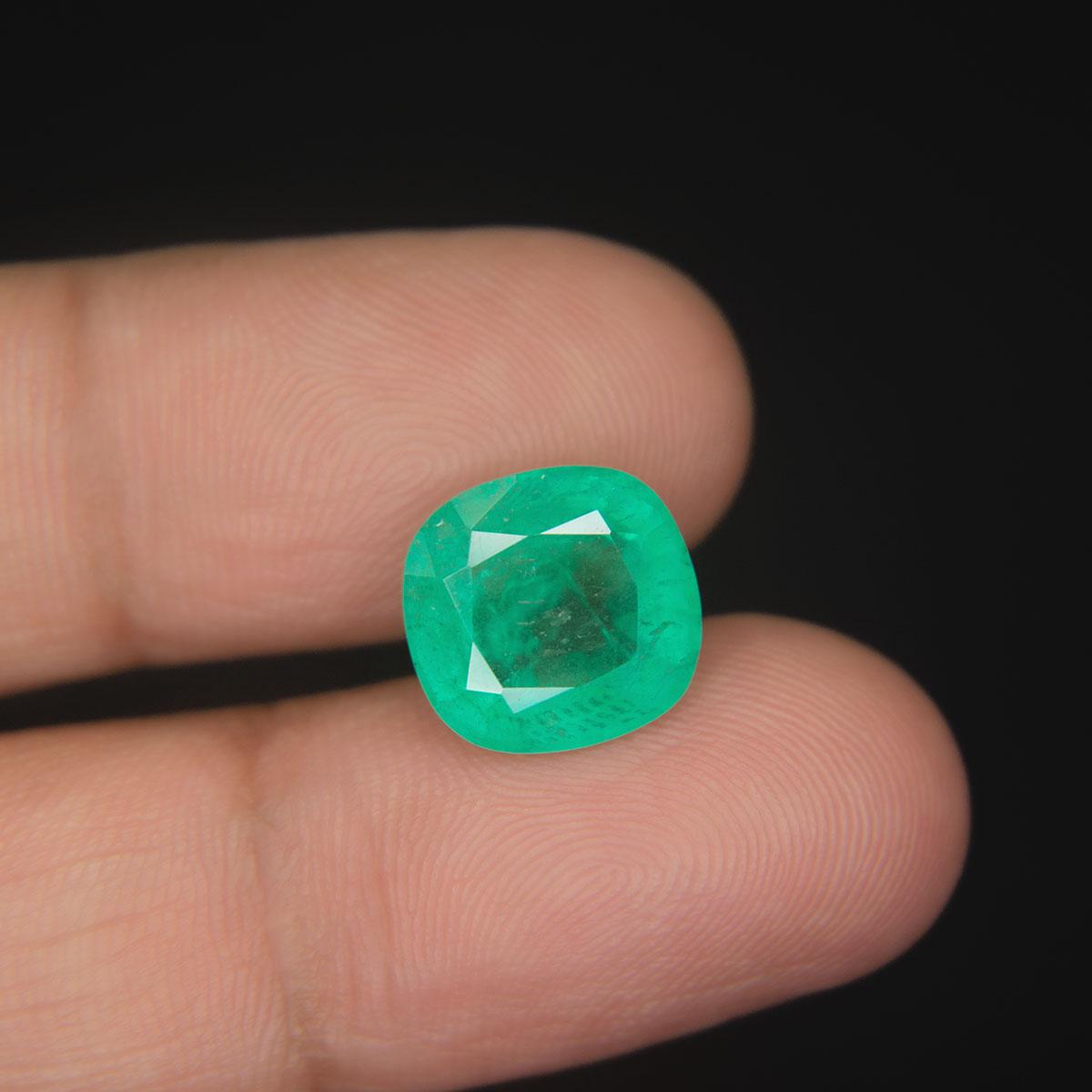 Emerald - 5.74 Carat