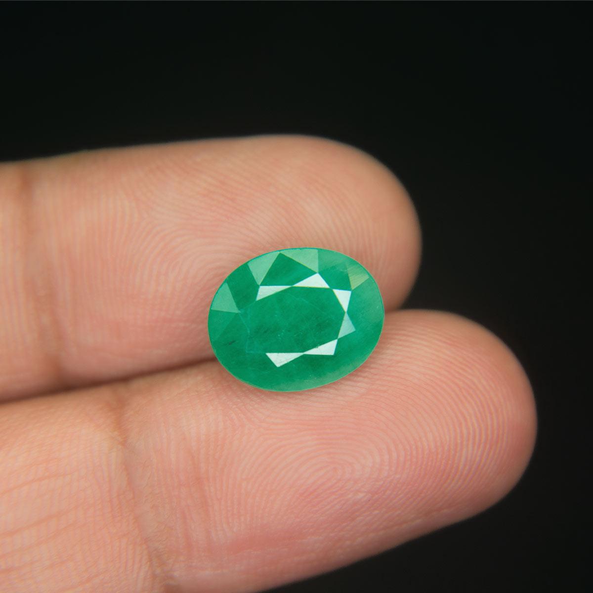 Emerald - 3.97 Carat