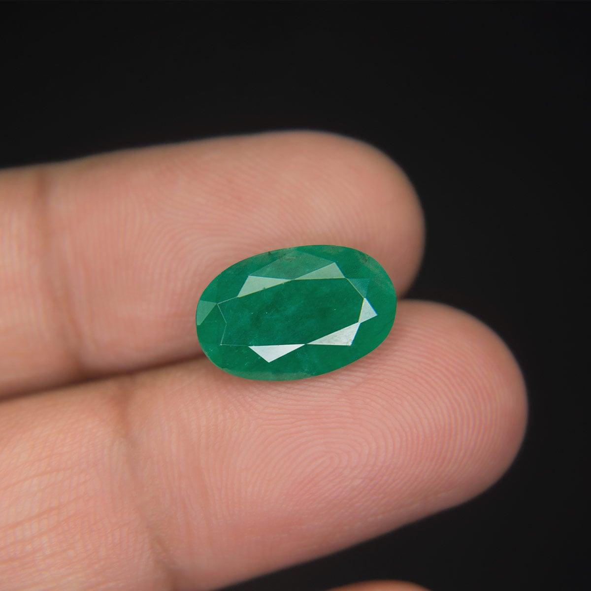 Emerald - 4.94 Carat