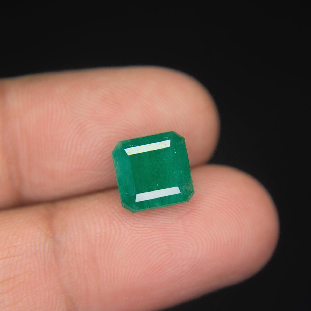Emerald - 4.81 Carat