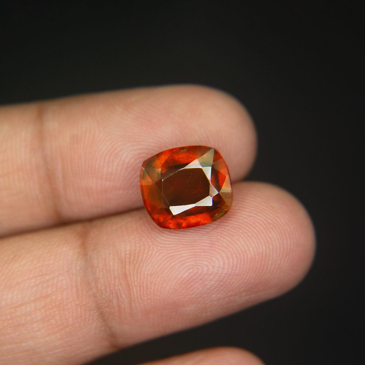 Hessonite - 7.11 Carat