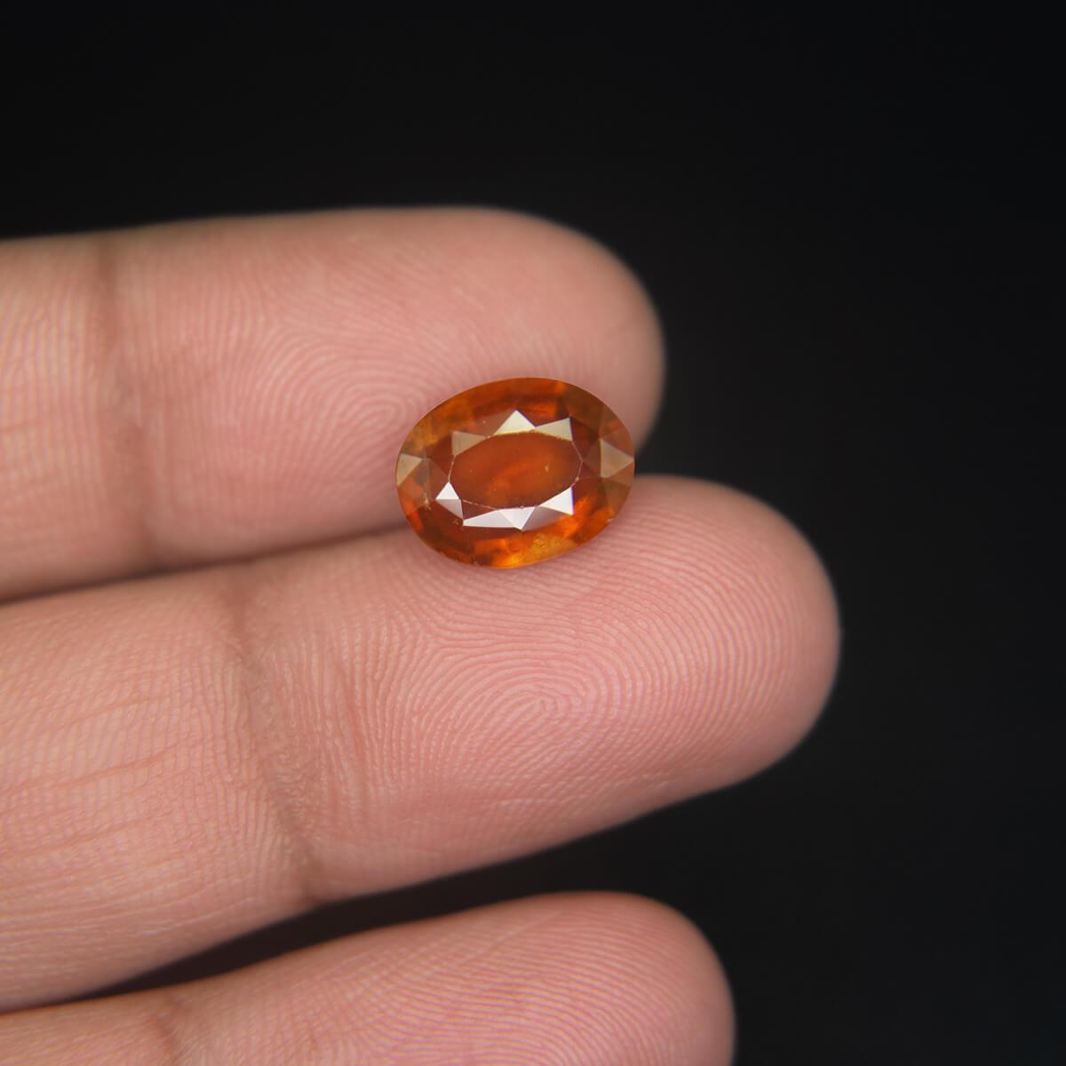 Hessonite - 4.43 Carat