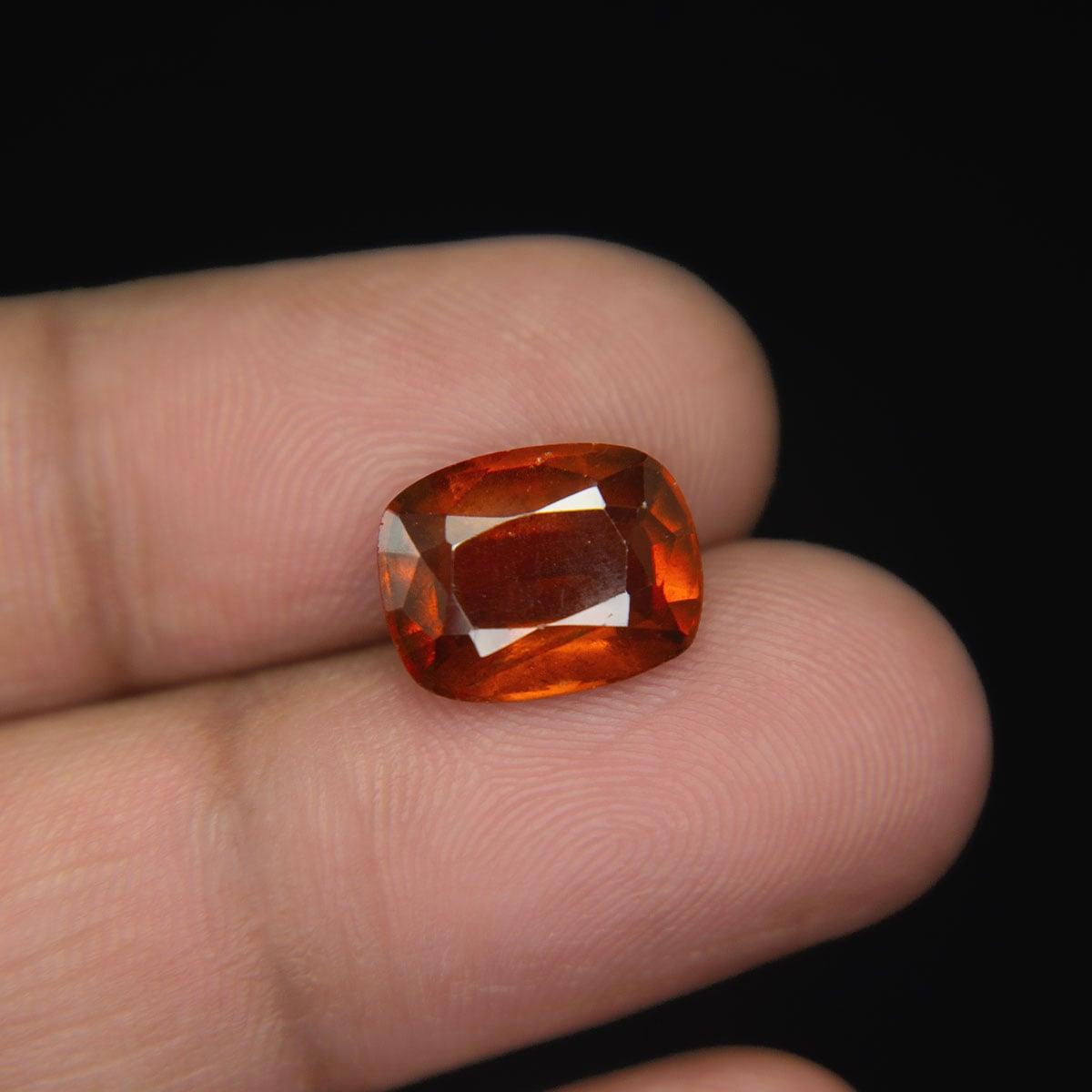 Hessonite - 6.07 Carat