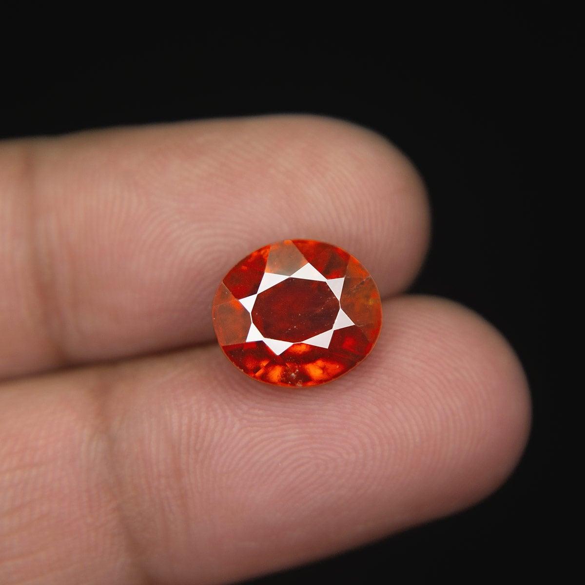 Hessonite - 6.91 Carat