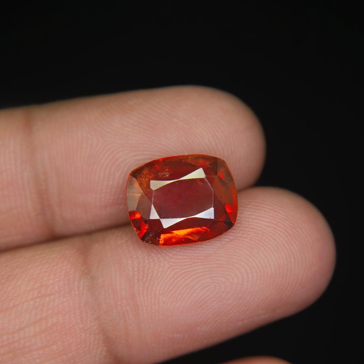 Hessonite - 7.23 Carat