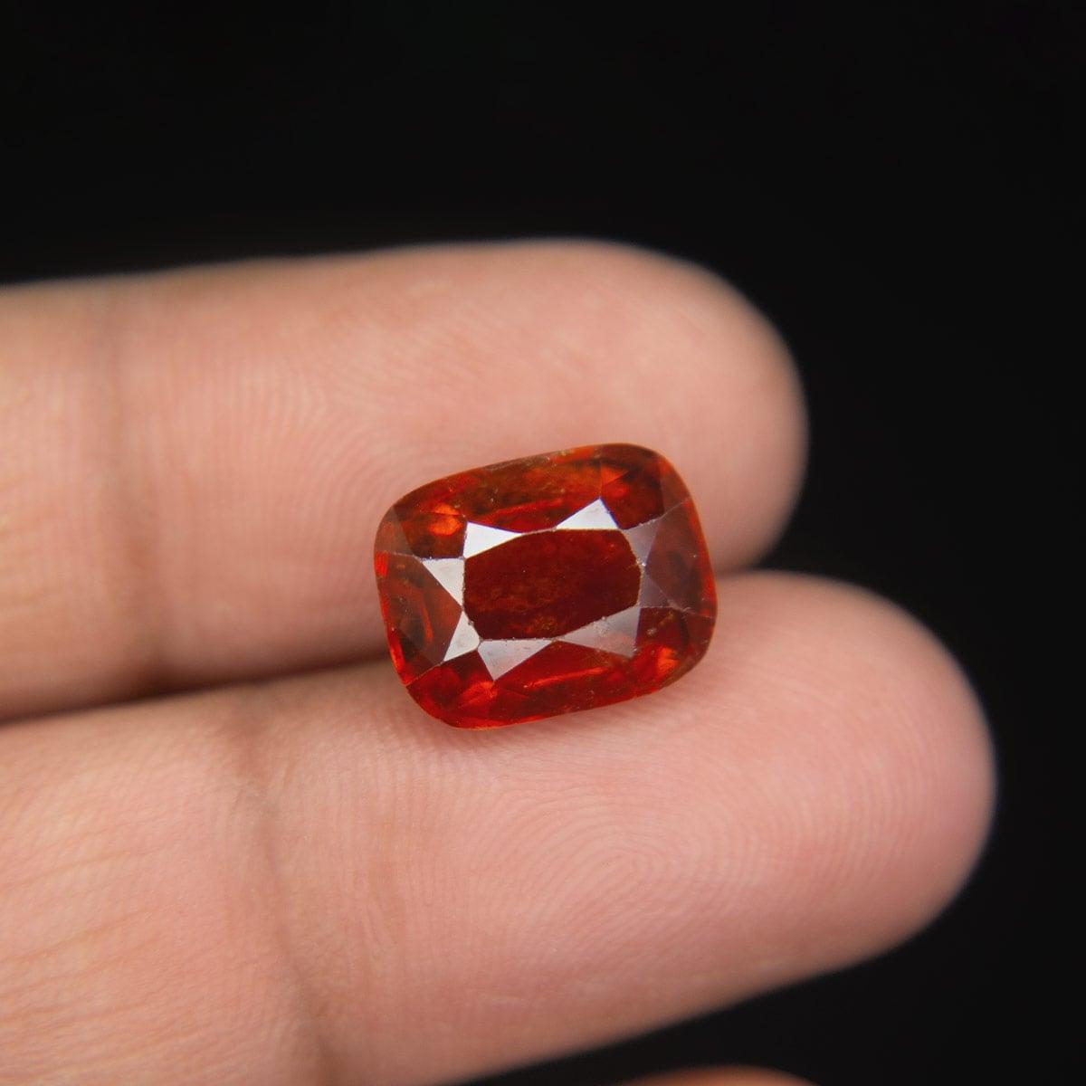Hessonite - 8.28 Carat