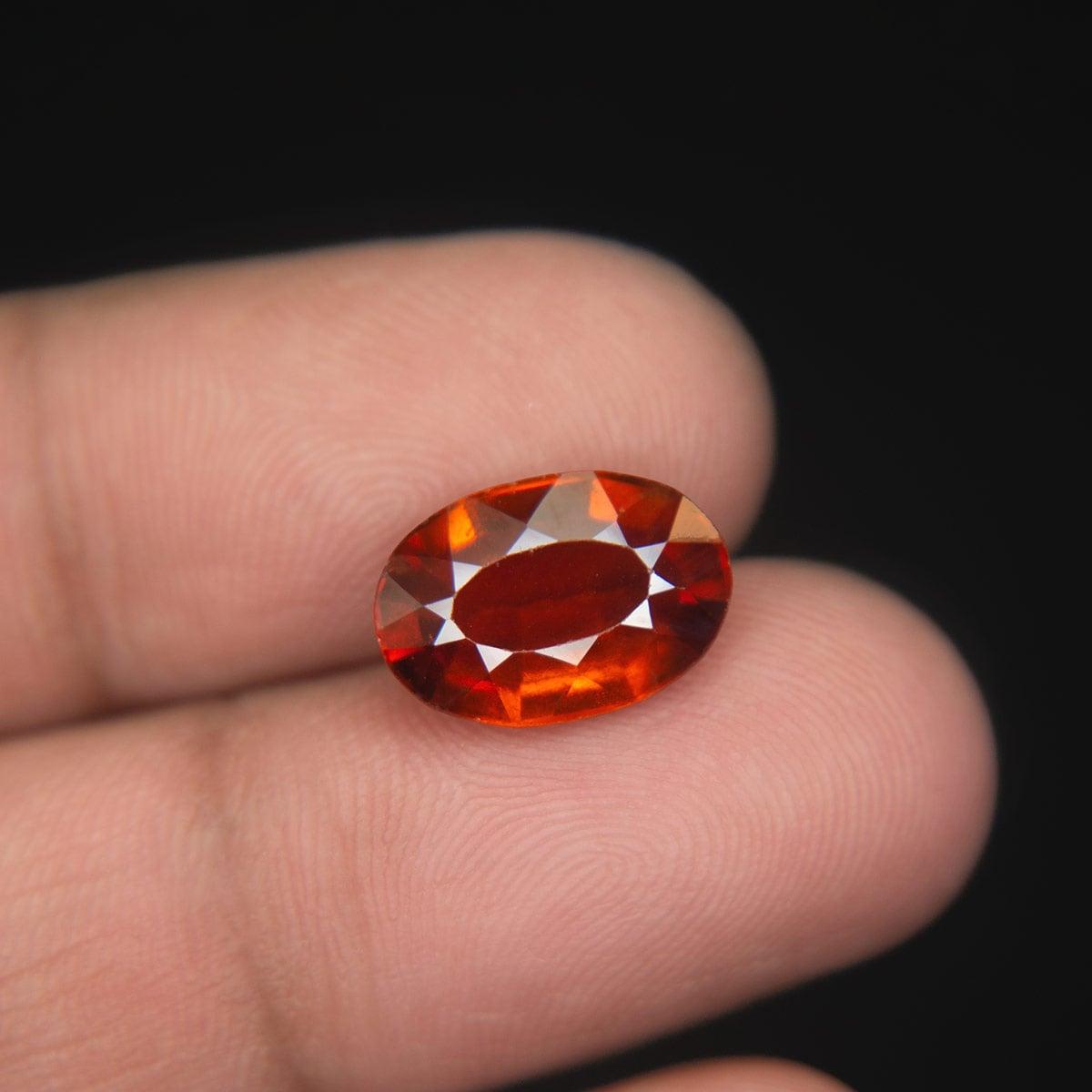 Hessonite - 6.01 Carat
