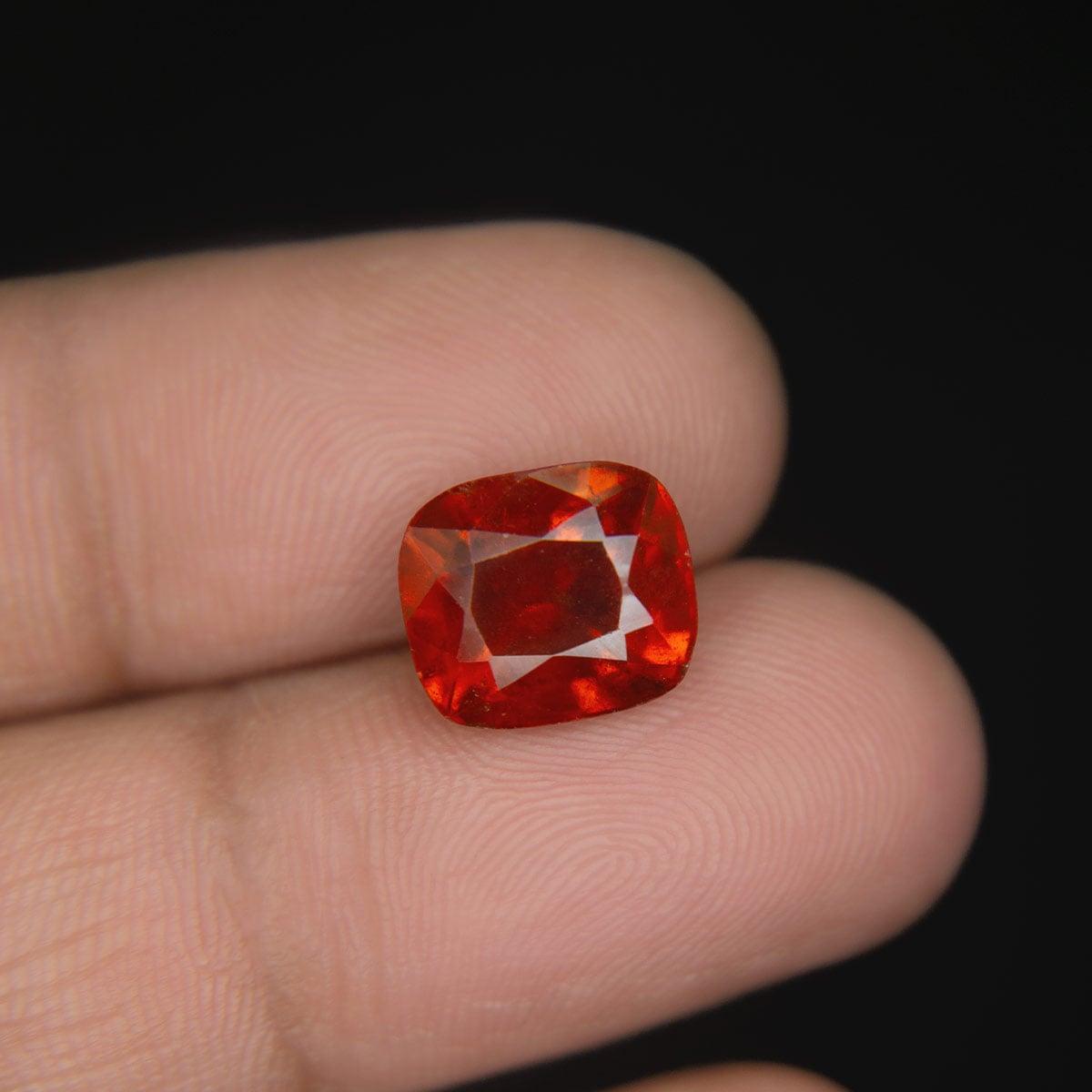 Hessonite - 7.06 Carat