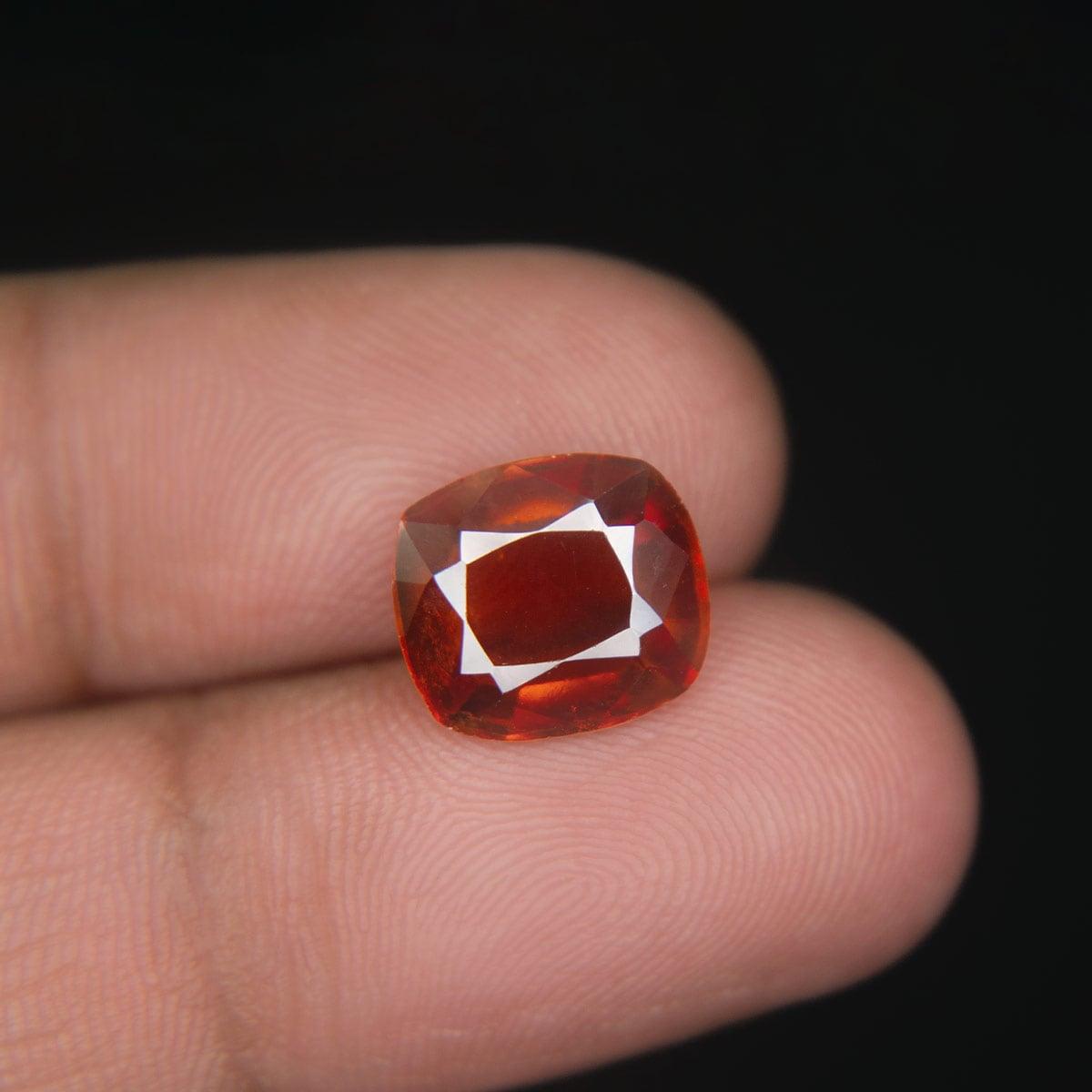 Hessonite - 5.23 Carat