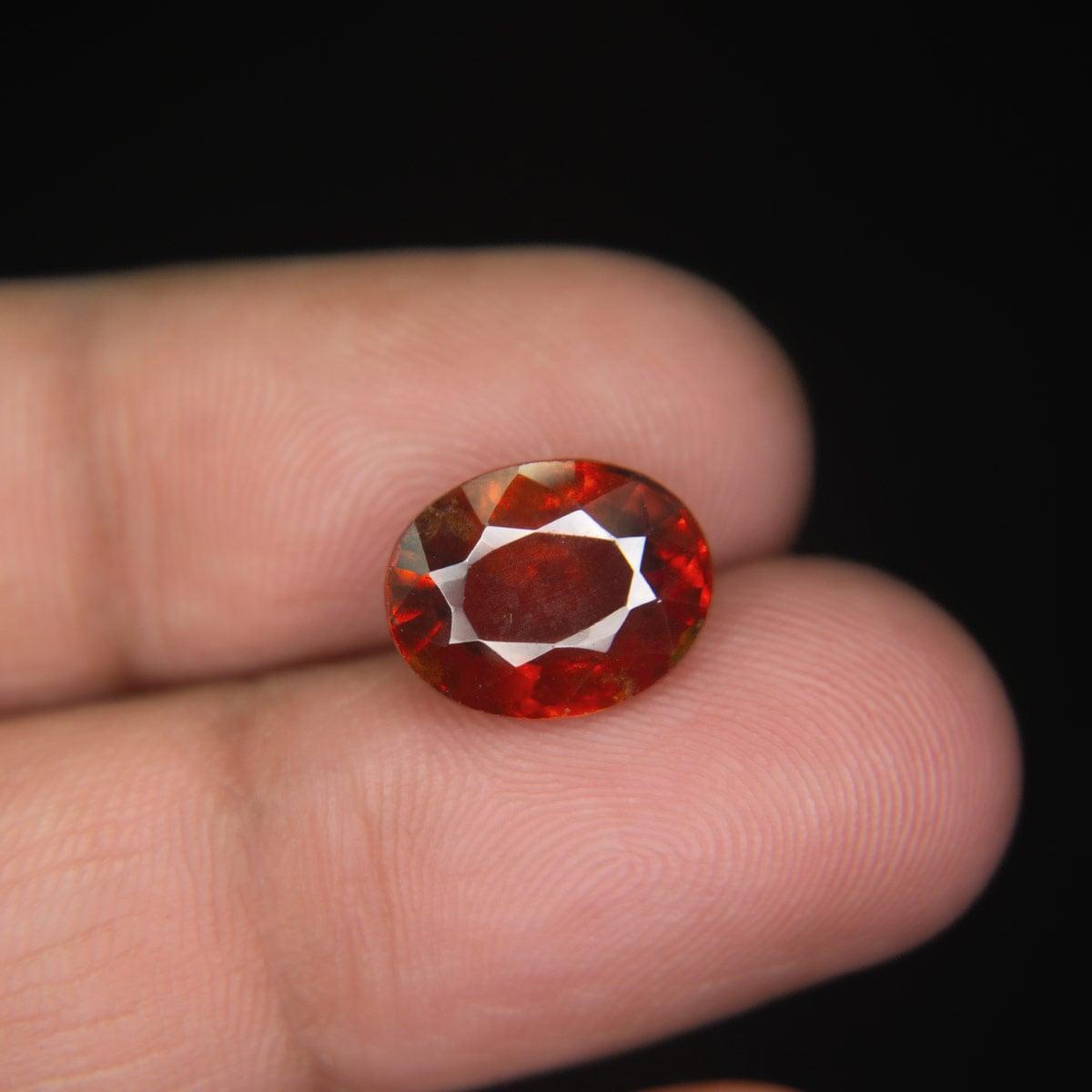 Hessonite - 5.73 Carat