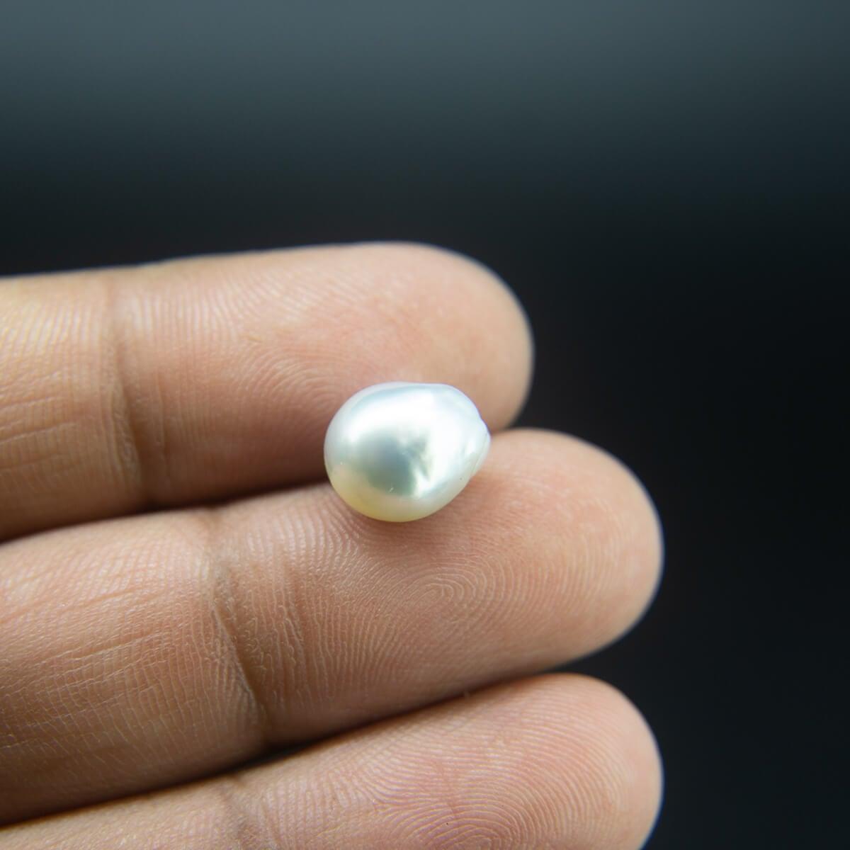 Keshi Pearl - 5.66 Carat