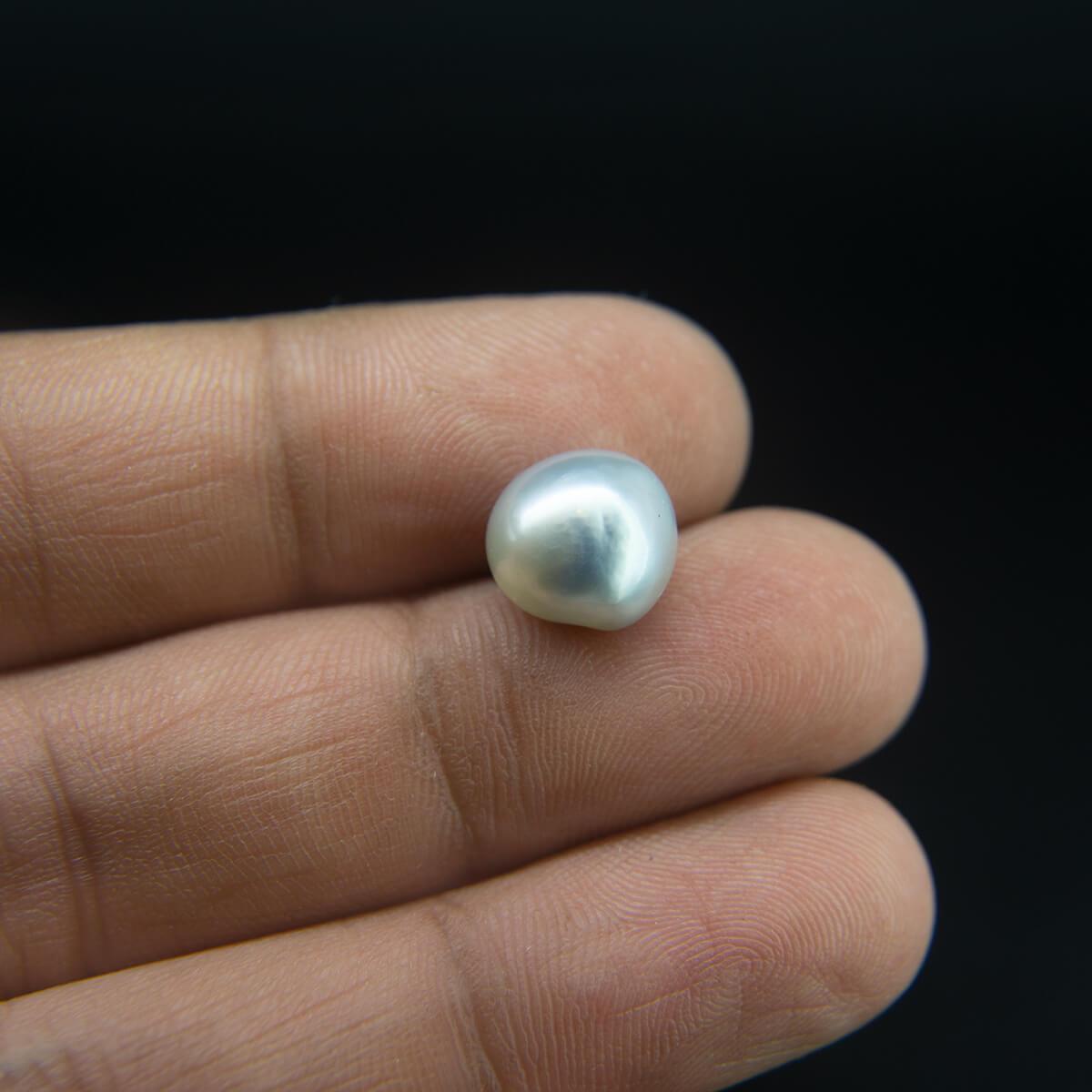 Keshi Pearl - 5.25 Carat