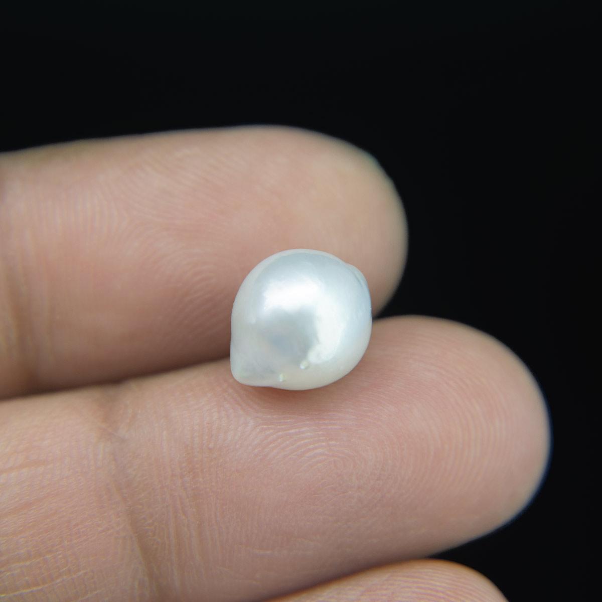 Keshi Pearl- 5.47 Carat