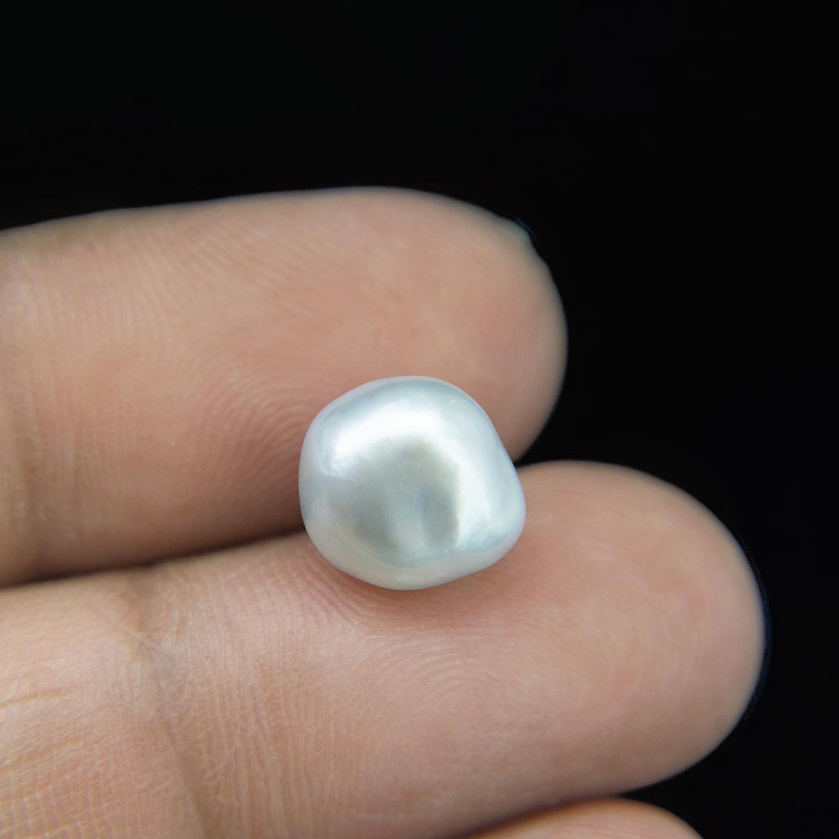Keshi Pearl- 5.77 Carat