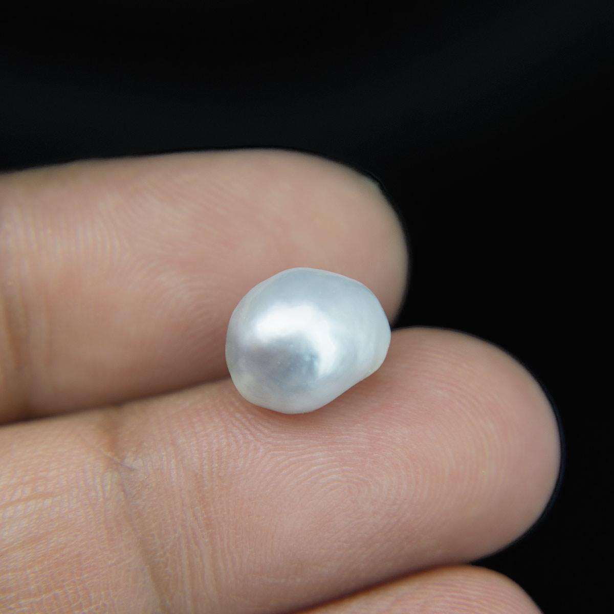 Keshi Pearl- 5.26 Carat