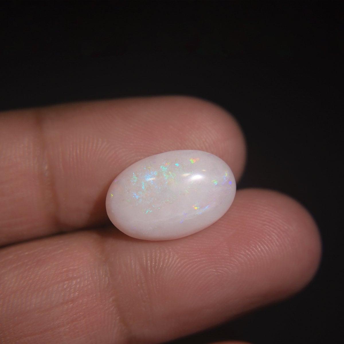 White Opal With Fire - 5.67 Carat