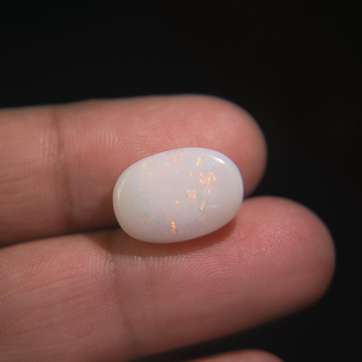 White Opal With Fire - 7.10 Carat