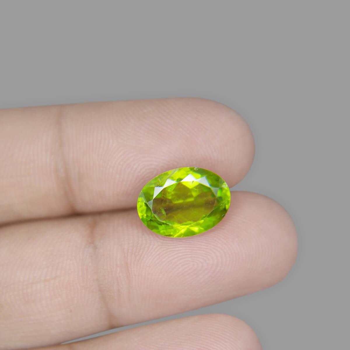 Peridot - 5.54 Carat