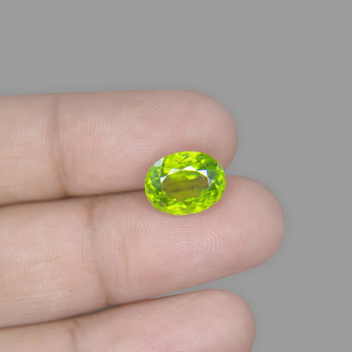 Peridot - 5.60 Carat