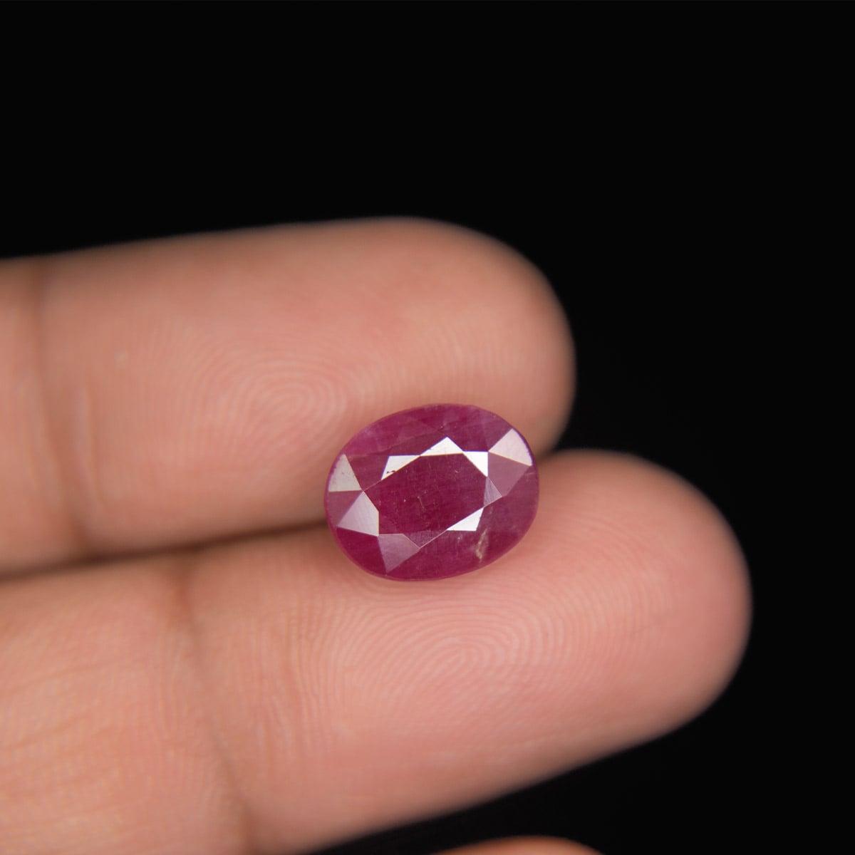 Ruby - 5.68 Carat