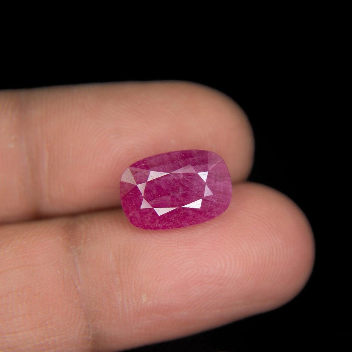 Ruby - 6.70 Carat