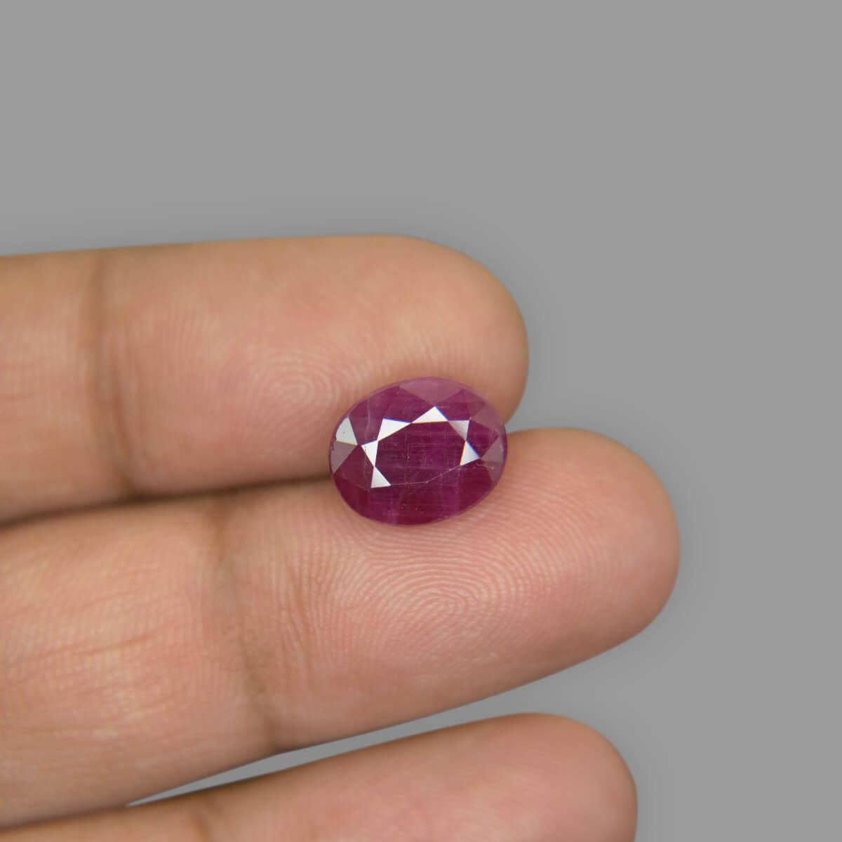 Ruby - 5.50 Carat