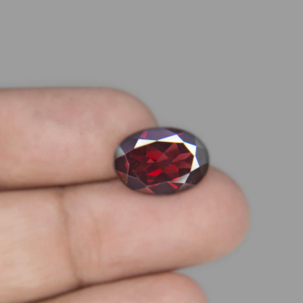 Red Garnet (Almandine-Pyrope) - 6.44 Carat